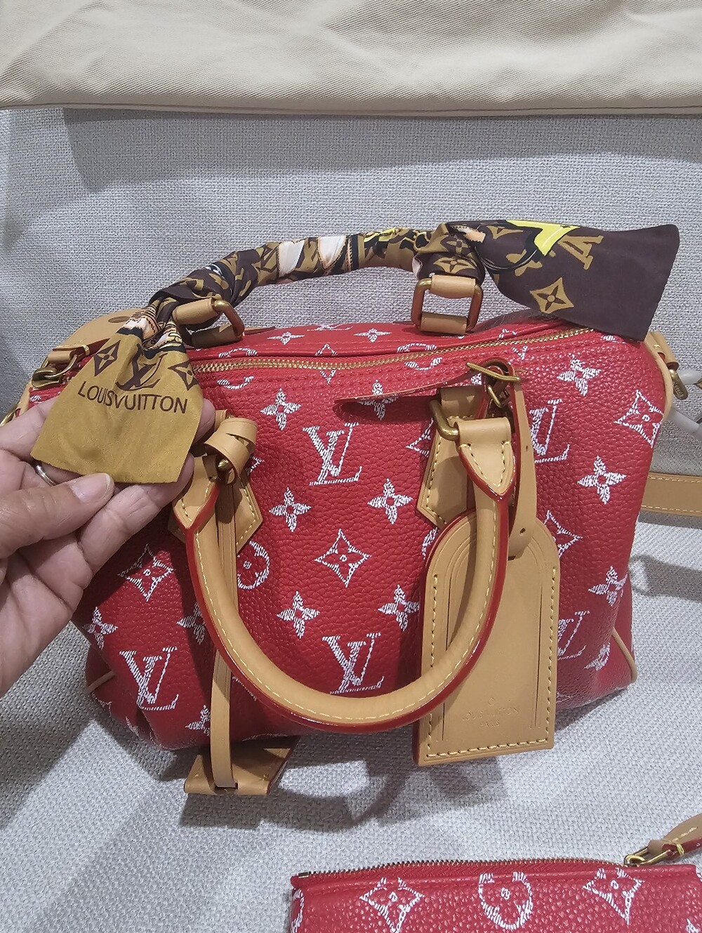 BEAUTIFUL RED P9 SOFT SPEEDY 25 BAG ❤️ - Picture 6 of 11